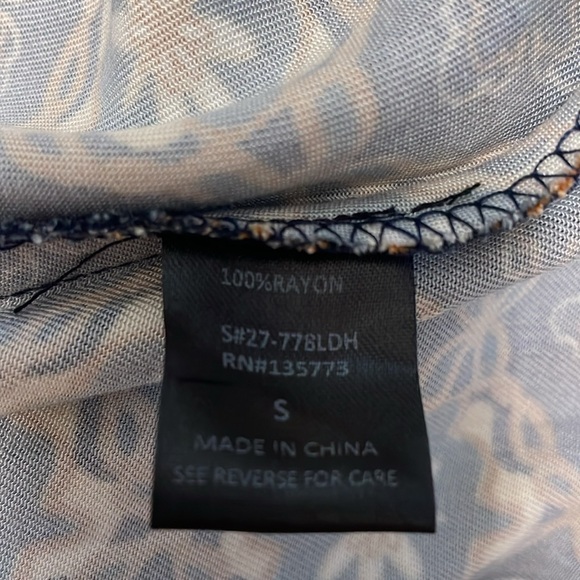 Olivaceous Midi Dress Size Small Geometric Floral Print Ruffle Long Sleeve - Picture 11 of 15